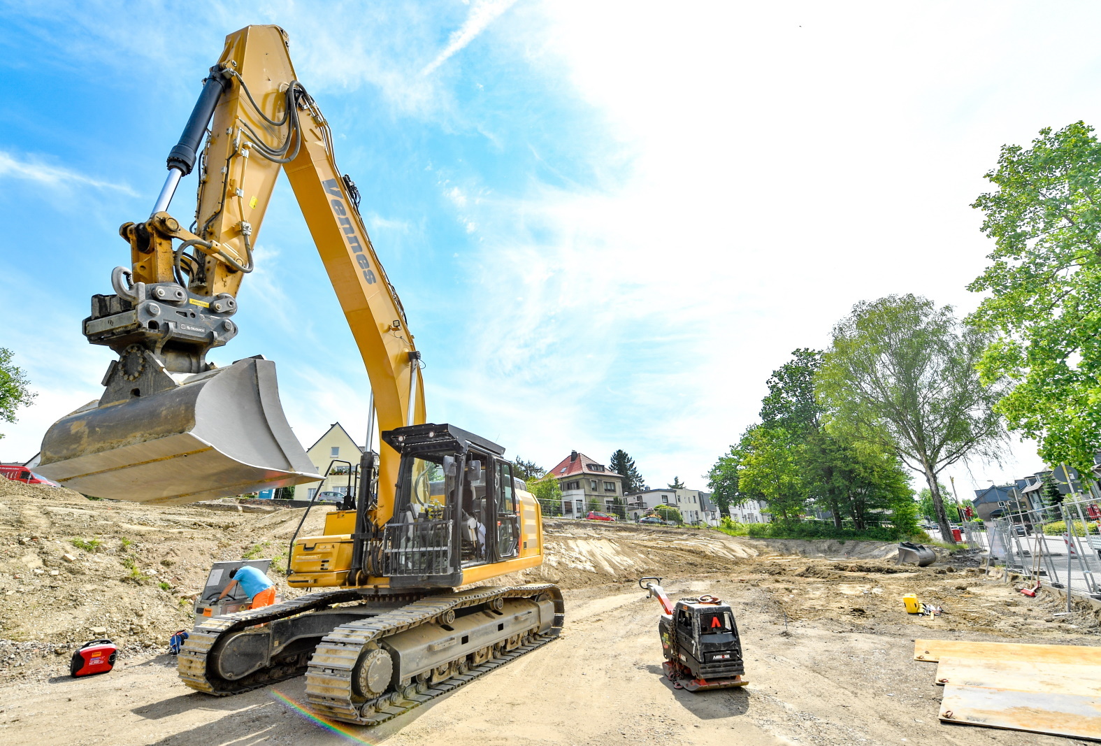 Die Bauarbeiten haben begonnen. Bis Ende Juni sollen alle Baugruben ausgehoben sein. Foto: SWB/PR-Foto Köhring